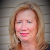 Elwood Staffing Services, Inc. Employee Ellen Clark's profile photo