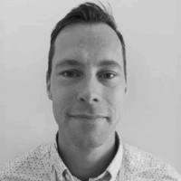 Ulf Viknäs Email