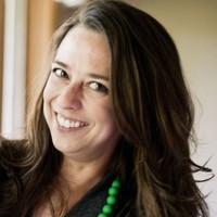 Modern Blue Concepts Employee Stacey Flynn's profile photo