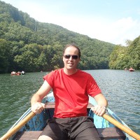 Tamás Sándor Email