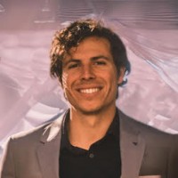Cursor Employee Lucas Garza's profile photo