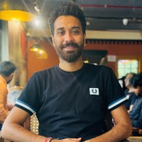 CBase Inc Employee Vyom Walia's profile photo
