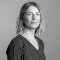 Laura Willis Email & Phone Number