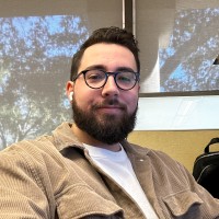 Hilton Grand Vacations Employee Chris Mikulski's profile photo