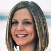 Van Wagner Employee Laurie Lozier's profile photo