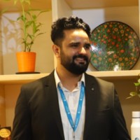 Saket Singh Email