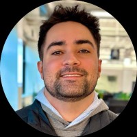 Relay Network Employee Luke Gomez's profile photo