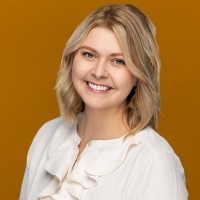Informatics, Inc. Employee Sara Kuennen's profile photo