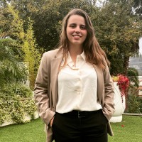 Daniela Sofia Lobo Email