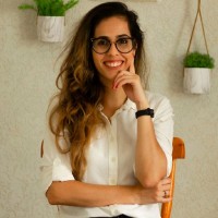 Lívia Azevedo Email