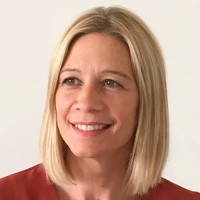 Wendy Lyons Email