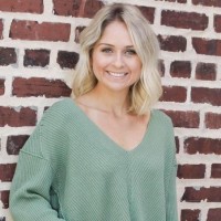 butter LONDON Employee Holly Kuni's profile photo