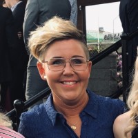 Amanda Larsson Email & Phone Number