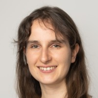Juliane M. Email