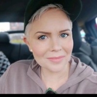 Melania Francois Email