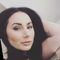 Stage Lighting Store Employee Sophia's profile photo