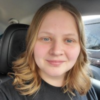 Hollee Lynch Email & Phone Number