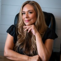 Cardinal Financial Company, Limited Partnership Employee Elizabeth Vickers's profile photo