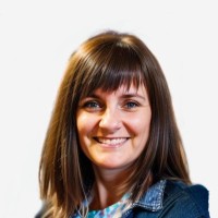 Ana Vuković Email