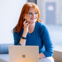 Helen Schultz Email & Phone Number