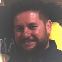 Jener Chaves Email