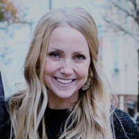 Kelly Fox Email & Phone Number