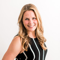 Red Oak Realty Employee Jenn Kelly's profile photo