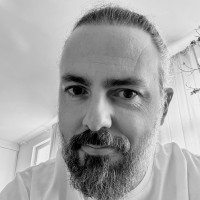 Mplus Employee Vìctor Leon's profile photo