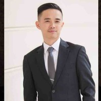 Merrill Lynch Employee Bruce le's profile photo