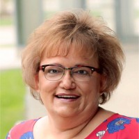 Roxanne Simon Email & Phone Number