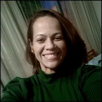 Luciana Coutinho Email