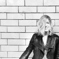 Kelly McCartin Email & Phone Number