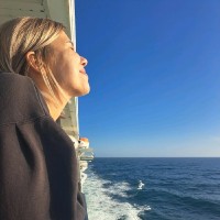 Anastasia Lomanova Email