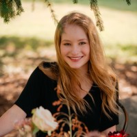 Rachel Rusmisel Email & Phone Number
