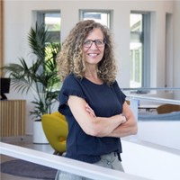 Mette Jul Email