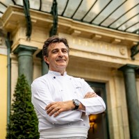 Groupe Yannick Alléno Employee Yannick Alléno's profile photo