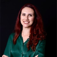 Flavia de Bayser Email