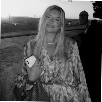 Q Lab Employee Iris Toska's profile photo