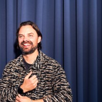Benny Lyon Email