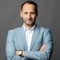 Philipp Steinke Email