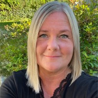 Mette Nielsen Email