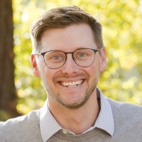 Moder Employee Eric Vong's profile photo