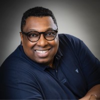 Vinícius Mattos Email