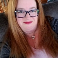 Halvik Employee Laura Warren's profile photo