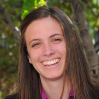 Modal Employee Samantha Sanders's profile photo