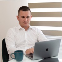 Dušan Šušić Email