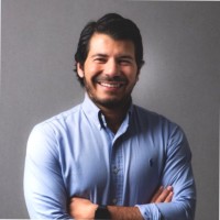Link School Employee Carlos Eduardo Mello's profile photo