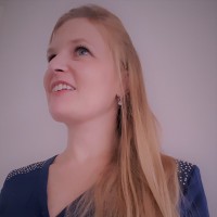 Mieke Claassen Email