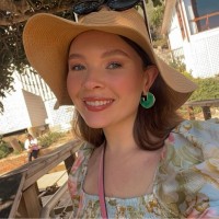 Kaylyn Henry Email & Phone Number