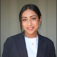 Saamia Khan Email